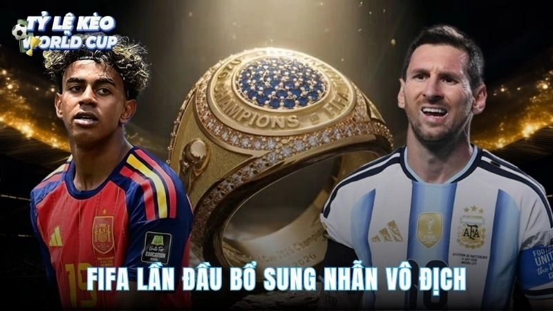 Bộ nhẫn vô địch mới bên cạnh cúp và huy chương World Cup